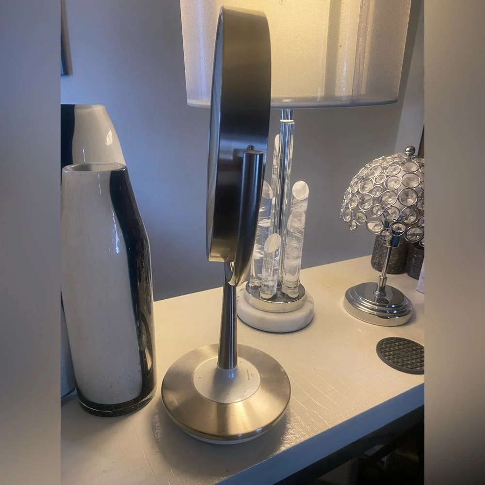Brookstone lighted dual sided cordless mirror